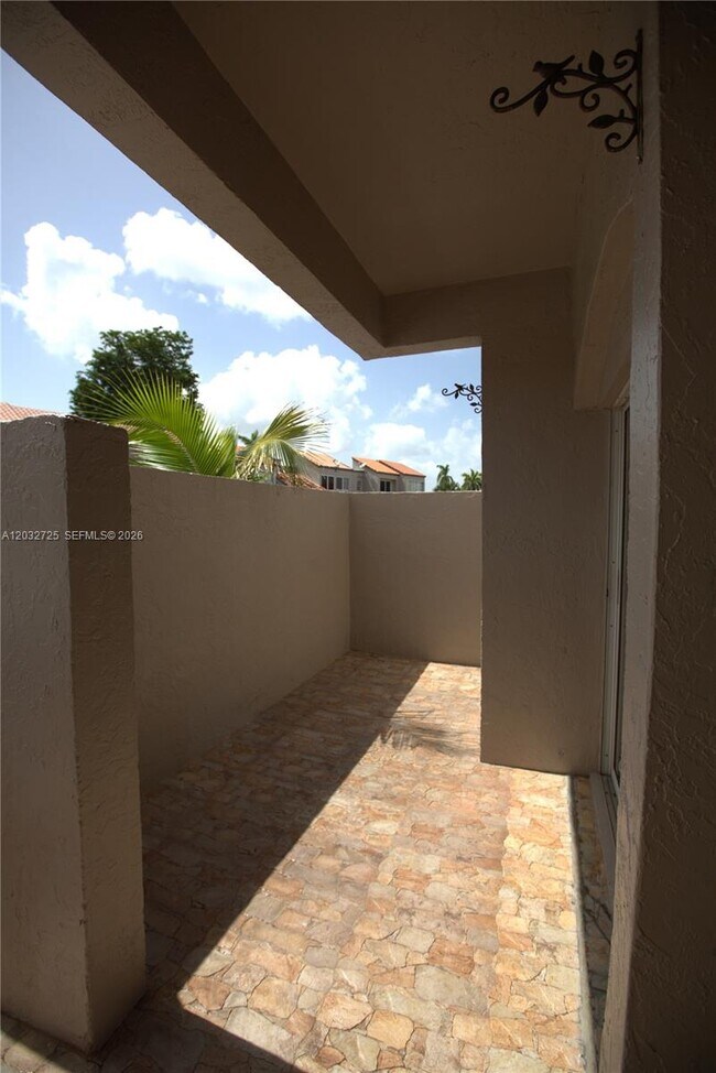 Foto del edificio - 6475 SW 129th Ave