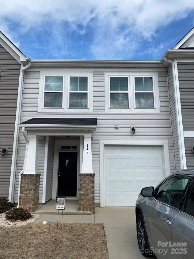 Foto principal - 148 Briana Marie Way