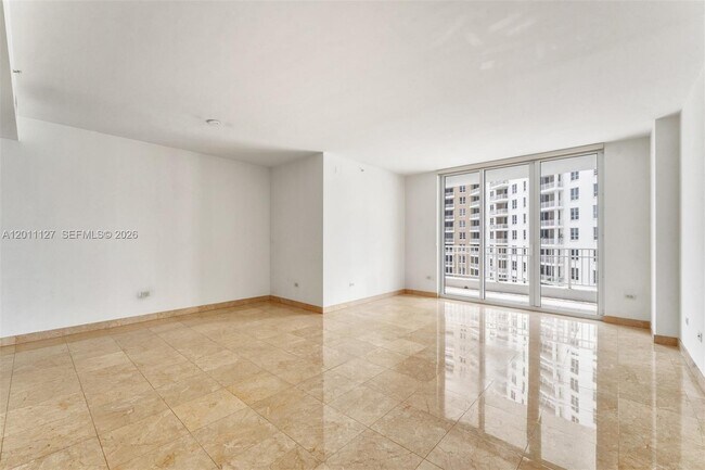 Building Photo - 801 Brickell Key Blvd