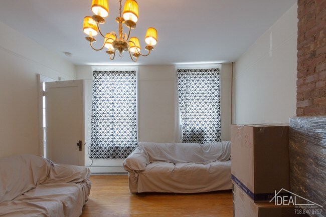 Foto del edificio - 119 Smith Street #1R