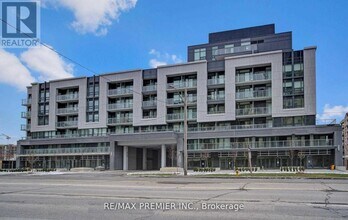 Building Photo - 621 Sheppard Ave E