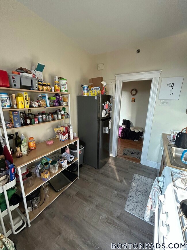 Foto del edificio - 1691 Commonwealth Ave