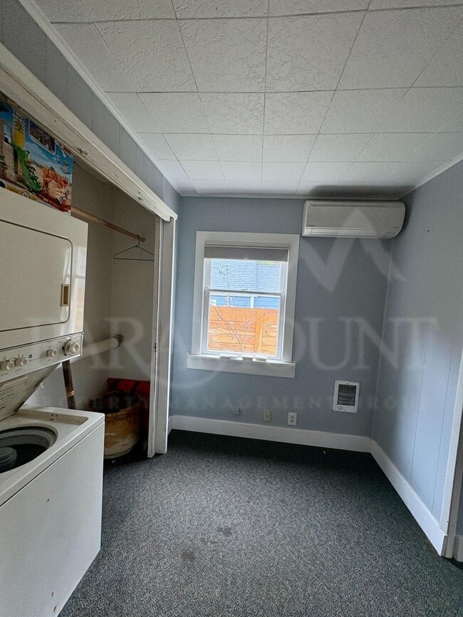 Foto del edificio - Bright & Beautiful Bungalow Near Downtown Port Orchard