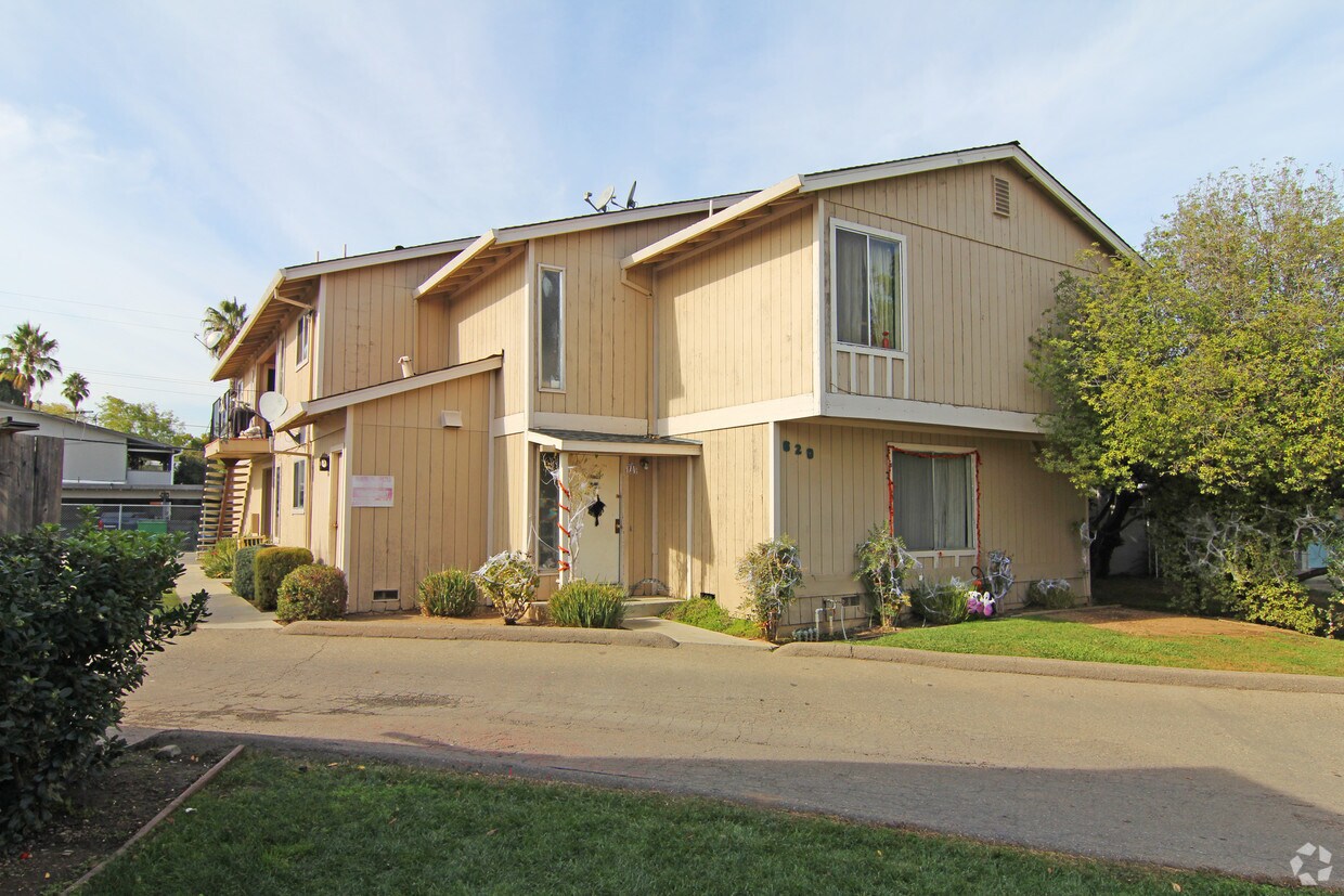 Primary Photo - 620 Gamma Ct