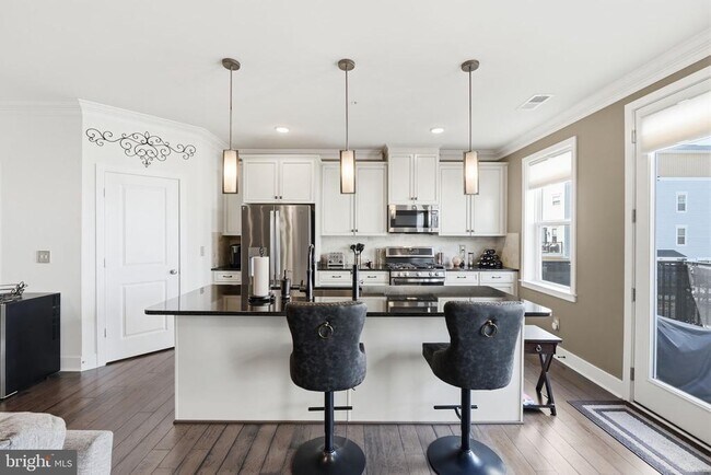 Building Photo - 42017 Glade Creek Terrace