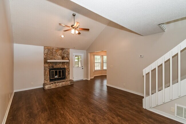 Building Photo - 8315 Crosswind Rd