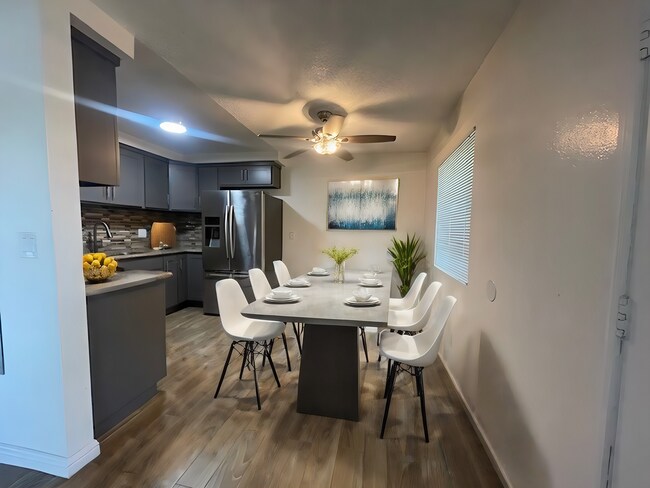 Foto del edificio - Charming 2-Bedroom Apartment in Northern L...