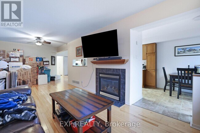 Building Photo - 19 Wittingham Dr