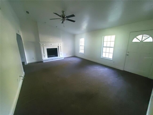 Building Photo - 41 Pecan Dr