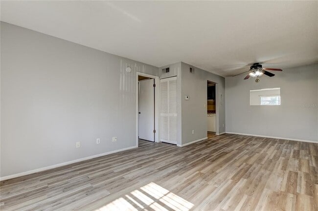 Building Photo - 2597 Countryside Blvd