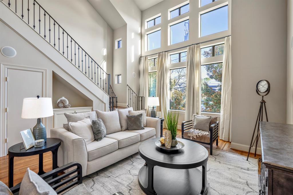 Foto principal - 2824 Leeland St