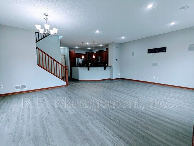 Foto del edificio - 3352 Hazel Trail