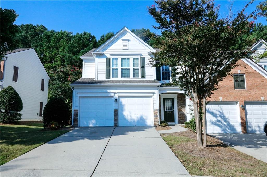 Foto principal - 2388 Fairlie Dr