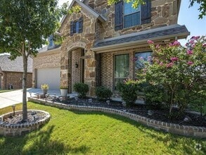 Building Photo - 11745 Dixon Dr