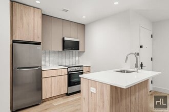 Building Photo - BRUCKNER BOULEVARD