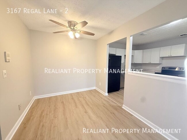 Building Photo - 3167 Regal Ln