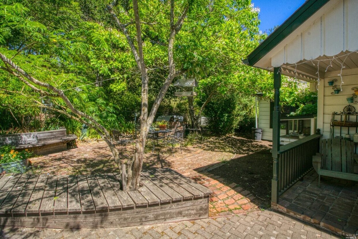Foto principal - 5204 Beaumont Way