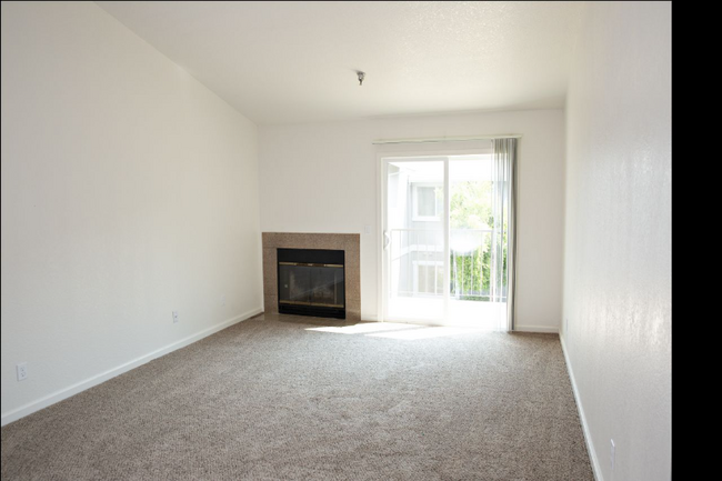 Building Photo - 9243 Elk Grove Florin Rd