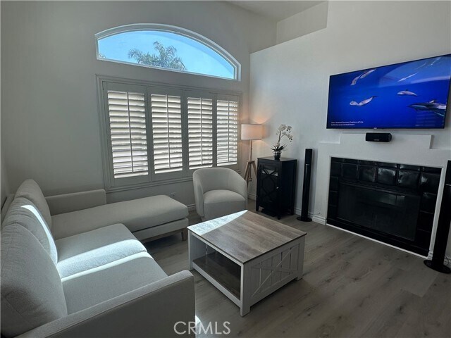 Foto del edificio - 28173 Via Luis