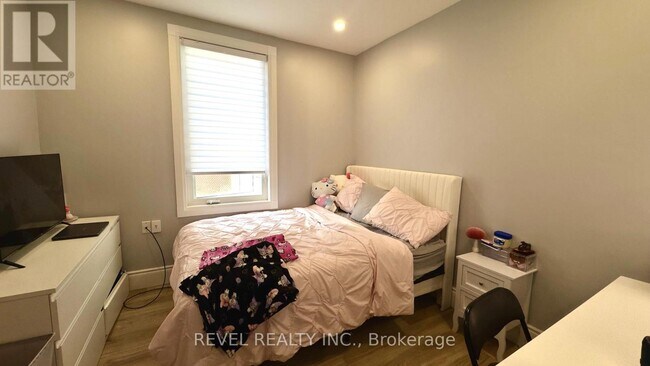 Photo du bâtiment - 520 Cochrane Rd