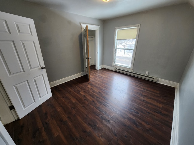 Foto del edificio - 1119 Lake St