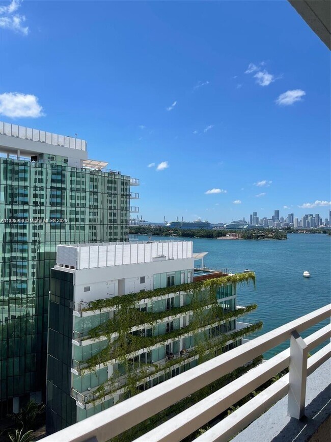 Foto del edificio - 1330 West Ave