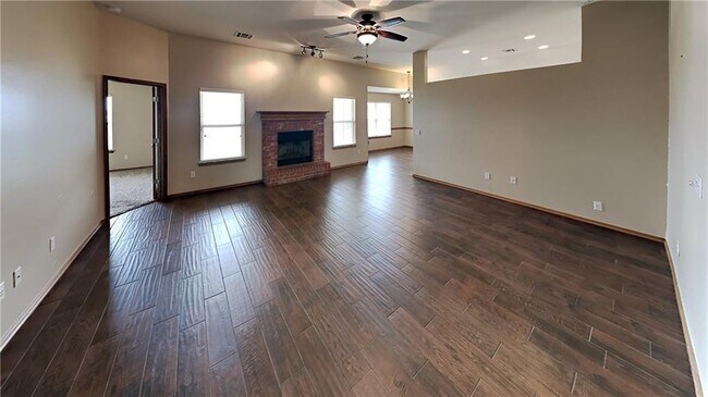 Foto del edificio - 1420 SE 15th St