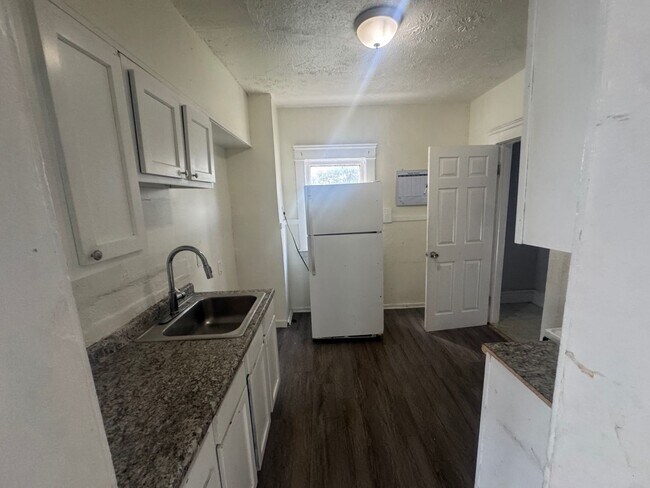 Foto del edificio - 14012 Scioto Ave