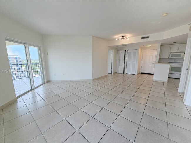 Foto del edificio - 1627 SW 37th Ave