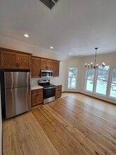 Building Photo - 2904 Parkridge Ave