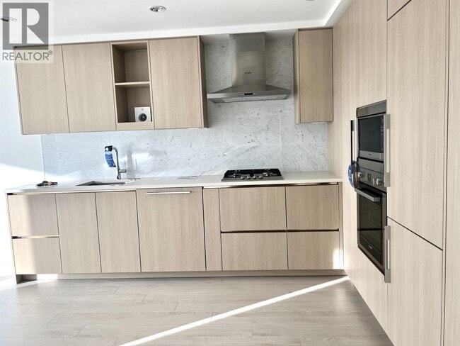 Building Photo - 4720 Lougheed Hwy.