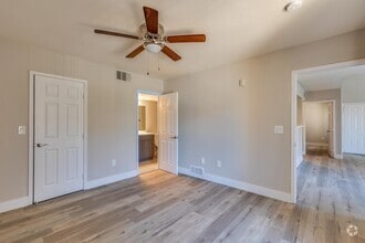 2 BR, 2 BA (Renovated) - 1,024 SF - Pinehurst Condominiums