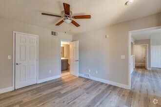2 BR, 2 BA (Renovated) - 1,024 SF - Pinehurst Condominiums