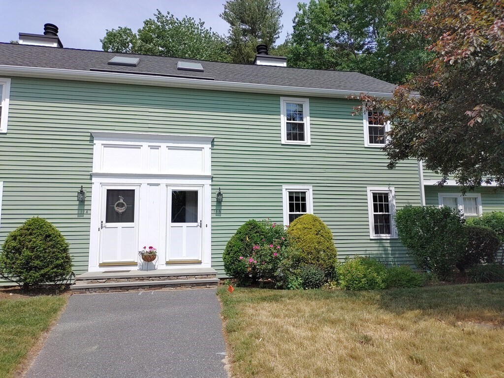 Primary Photo - 116 Russet Ln