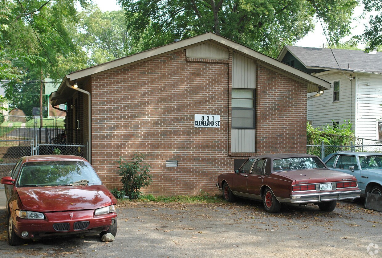 Foto del edificio - 831 Cleveland St