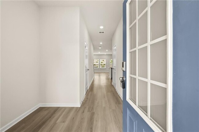Foto del edificio - 3635 Shore Wood Ave