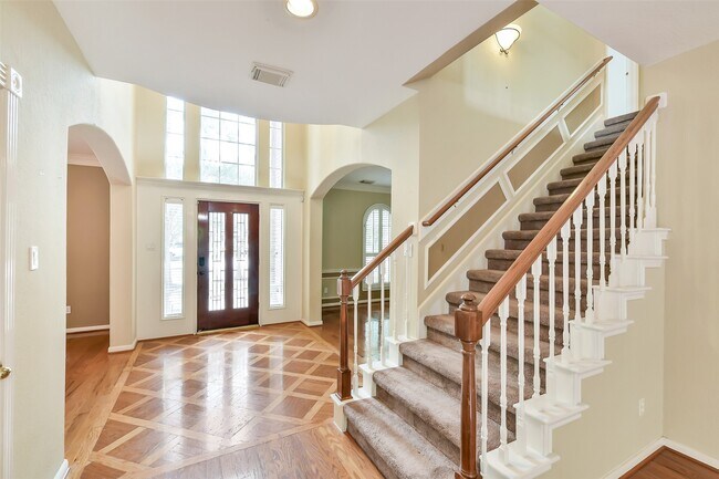 Foto del edificio - 5803 Song Ridge Ct