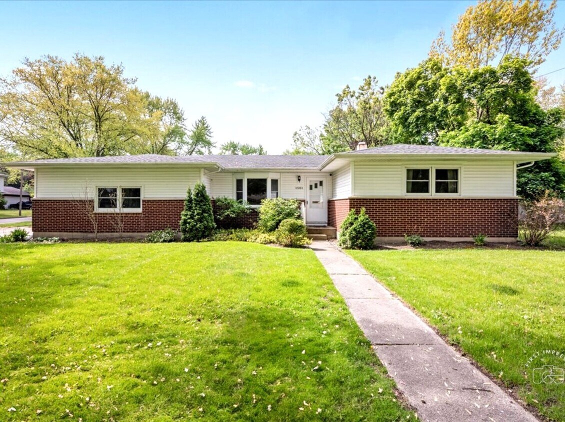 Foto principal - 1501 Evergreen St