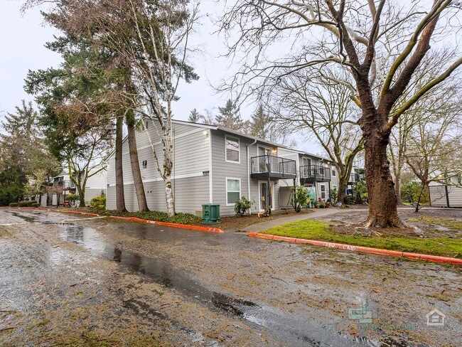 Building Photo - 1 BEDROOM/ 1 BATH BEAUTY!!!