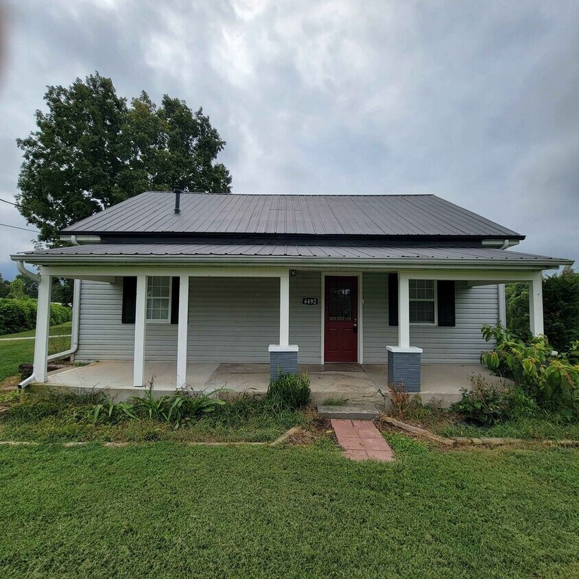 Foto principal - 6492 Bunker Hill Rd