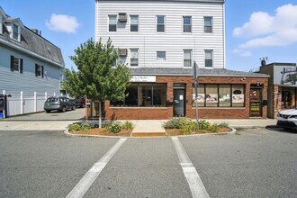 Building Photo - 111 Albion St