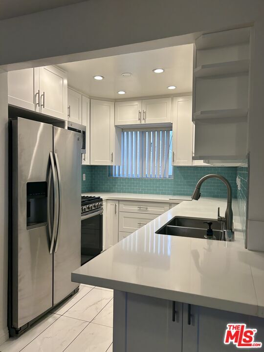 Foto del edificio - 2452 Chelsea Pl