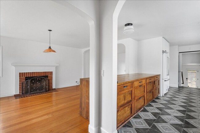 Photo - 250 Lorraine Blvd House