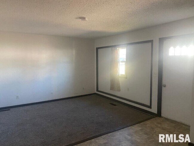 Foto del edificio - 536 10th Ave S