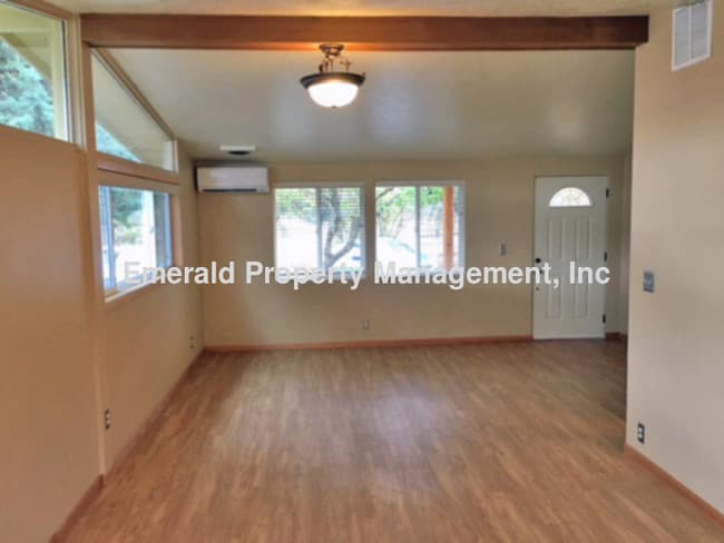 Building Photo - 28675 Gimpl Hill Rd