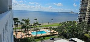 Primary Photo - 2401 Bayshore Blvd