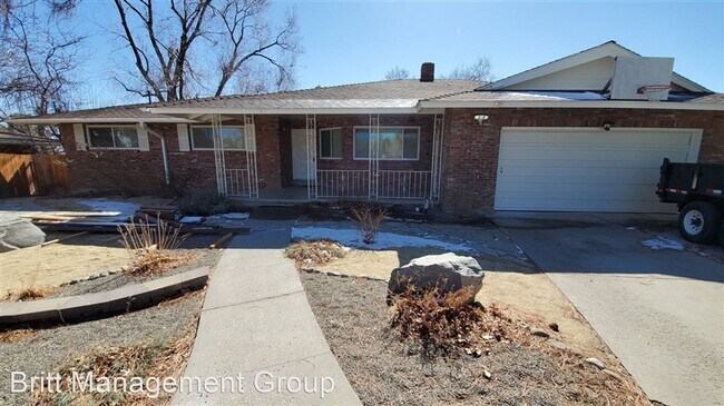 Building Photo - 4 br, 3.5 bath House - 2390 Barnes Circle