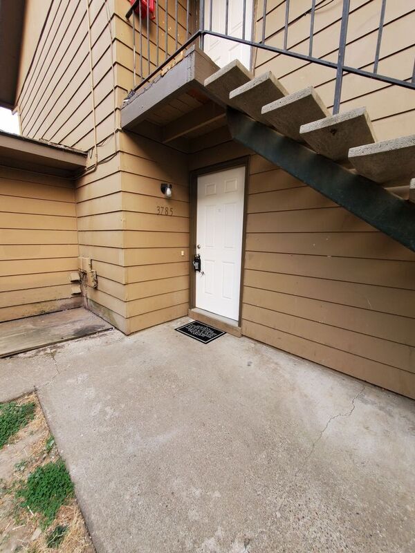 Building Photo - 3785 Iberis St NE