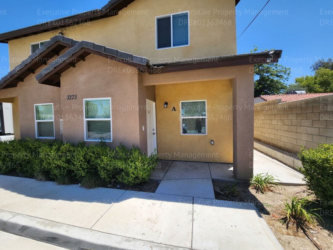 Primary Photo - 3275 Chester Ln