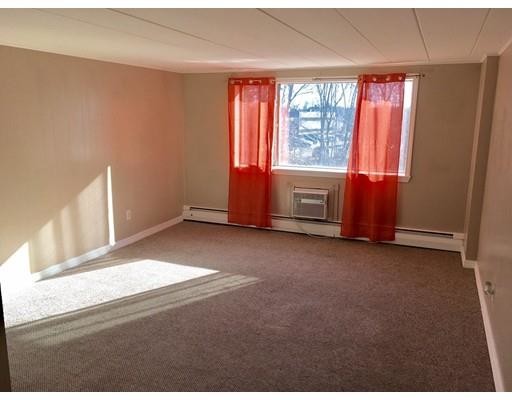 Building Photo - 18 Nelson Dr